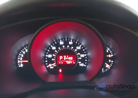 2015 Kia Soul z USA, uszkodzony, nr VIN KNDJN2A23F7777340